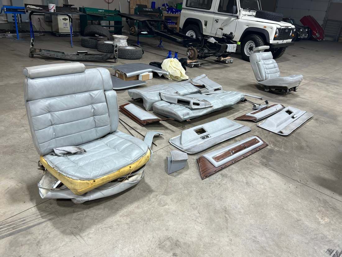 TEARDOWN — INTERIOR PARTS PULLED