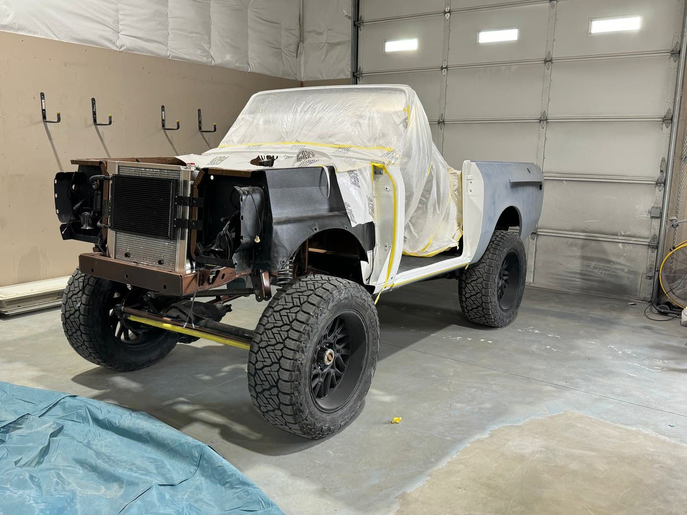 ROLLING CHASSIS — NEW WHEELS